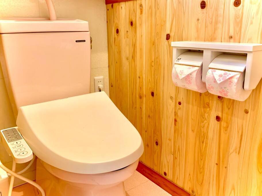 お子様連れ&動物好き大歓迎！産みたての卵を収穫体験できる宿 Нандзё Экстерьер фото